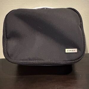 Away Men's Black Toiletry Bag